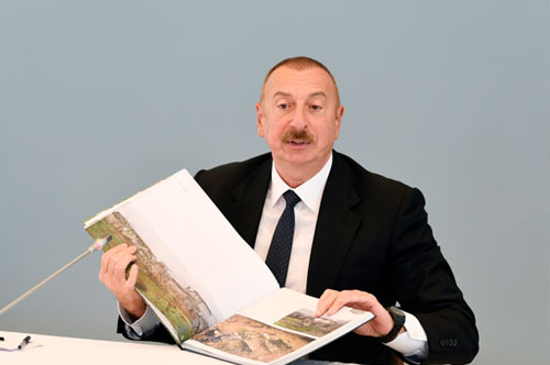 Azərbaycan Respublikasının Prezidenti İlham Əliyev